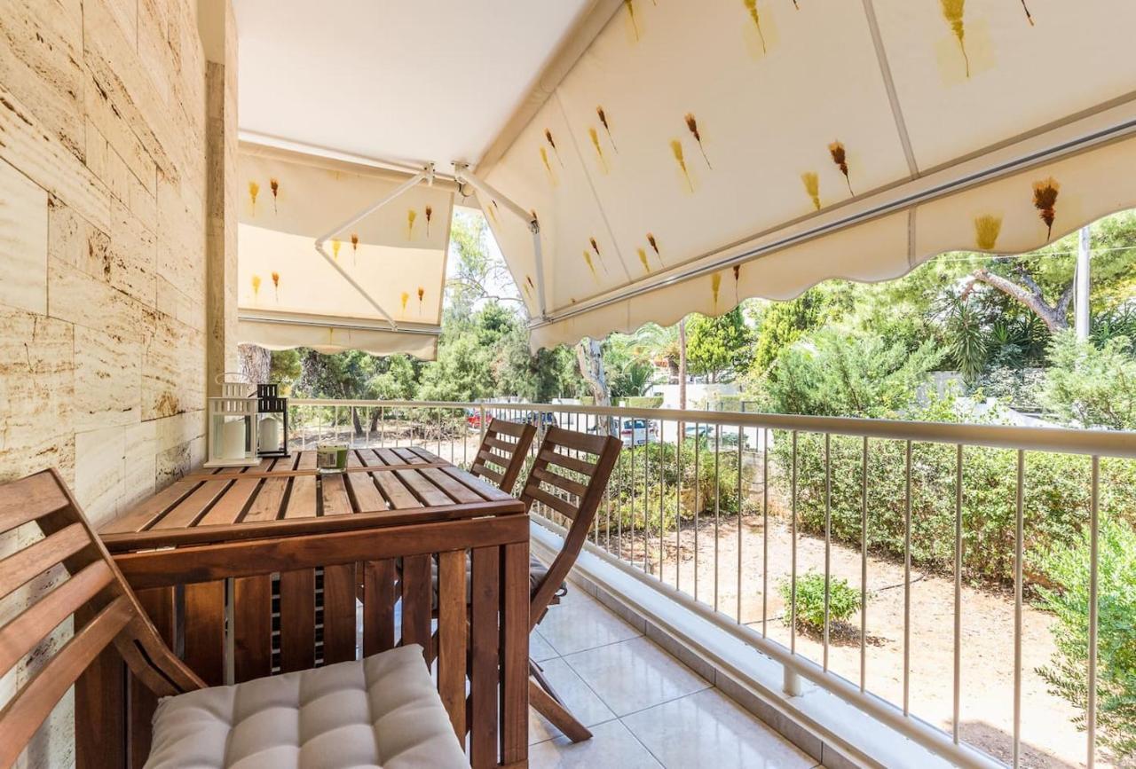 Elegant Apartment W Great Balcony In Vouliagmeni Athens Exterior photo